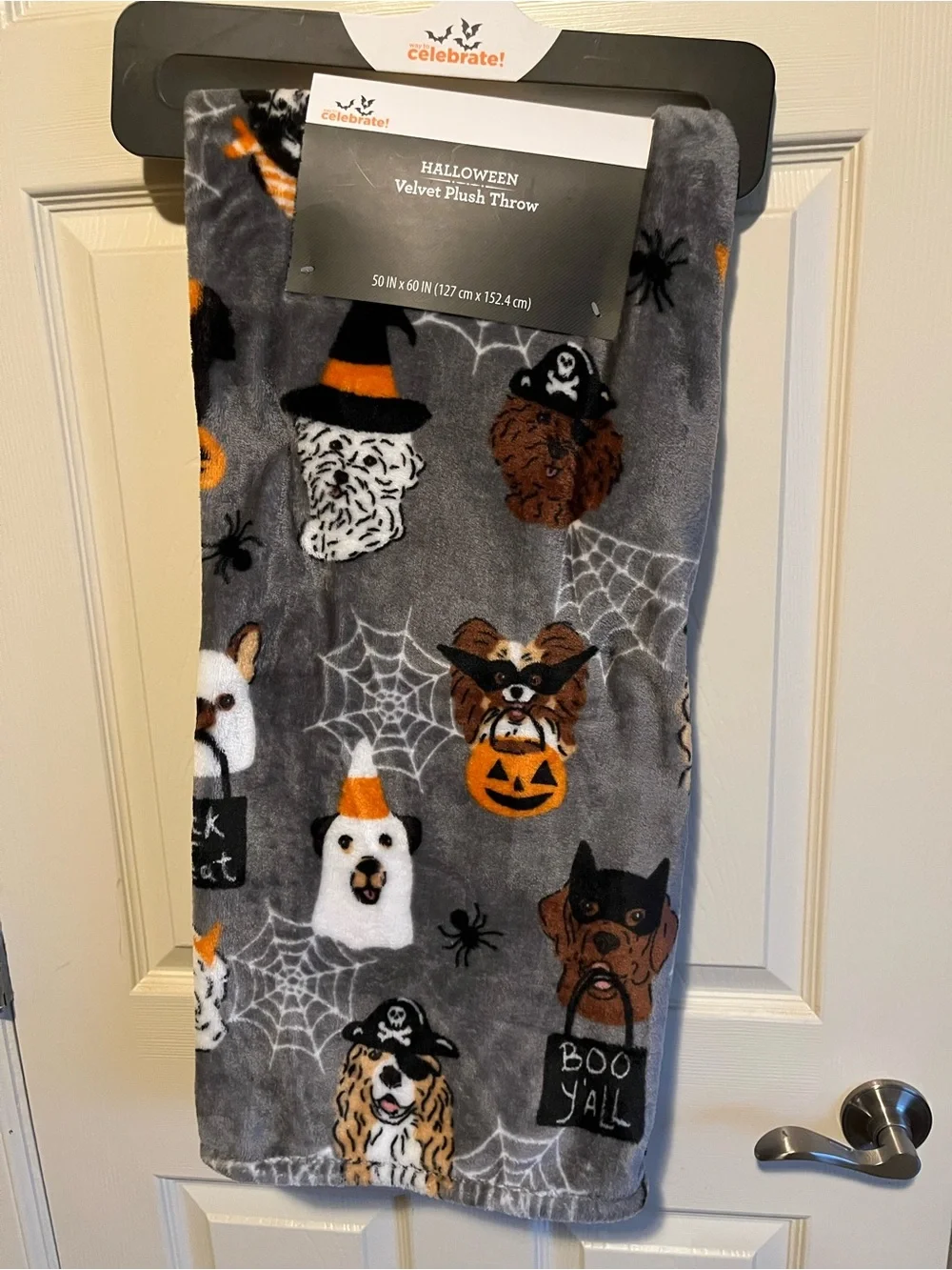 Halloween Plush Throw Blanket - Gray Spooky Dog Characters
